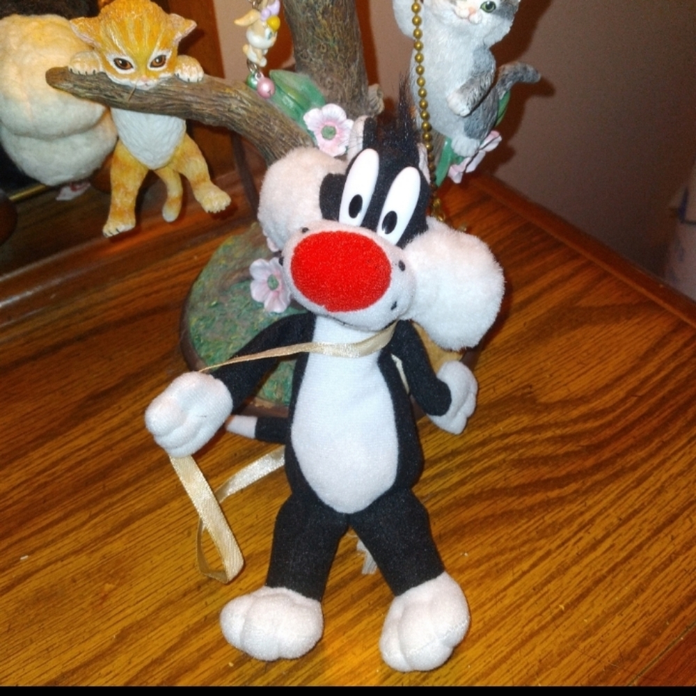 3/$20  Looney Tunes Sylvester Plush Vintage